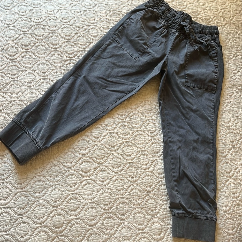 Blue Gray Jogger Capris